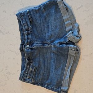 Banana Republic Women’s Jean Shorts – Size 30 / 10